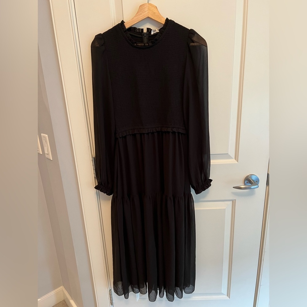 Black Aritzia Roslyn Dress